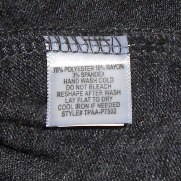 Gray Capri Pants - Picture 4 of 8